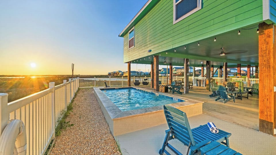 House (5 Bedrooms) | Front of property