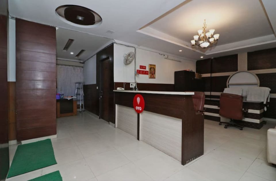 Hotel Sara Crown Palace Hotel in Uttar Pradesh