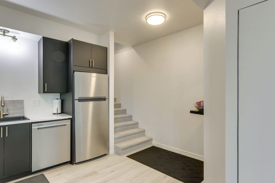 Apartment (1 Bedroom) | Interior