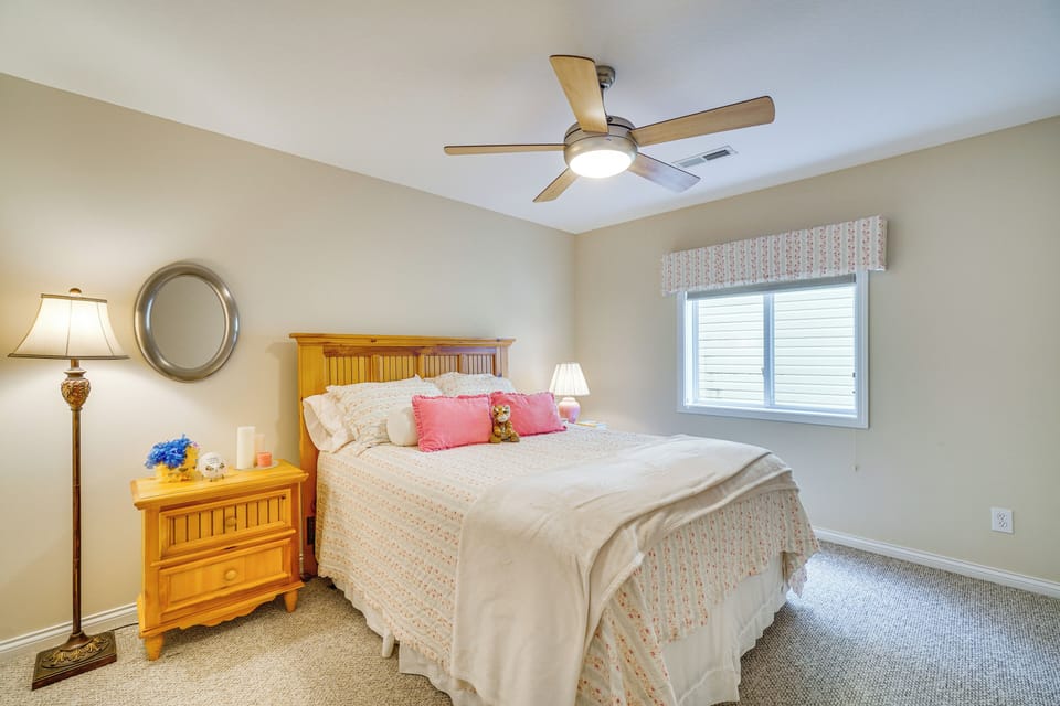 House (3 Bedrooms) | Interior
