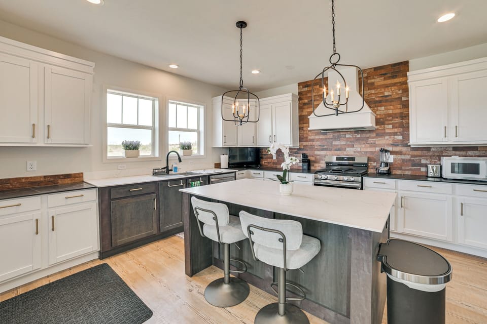 House (3 Bedrooms) | Interior