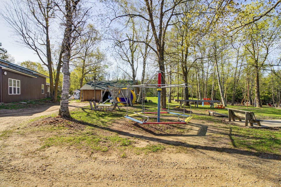 For Anglers & Boaters! Beachfront Gull Lake Cabin Cottage in Minnesota