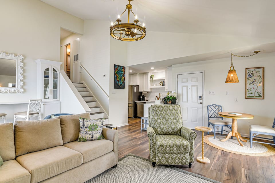 Apartment (2 Bedrooms) | Front of property