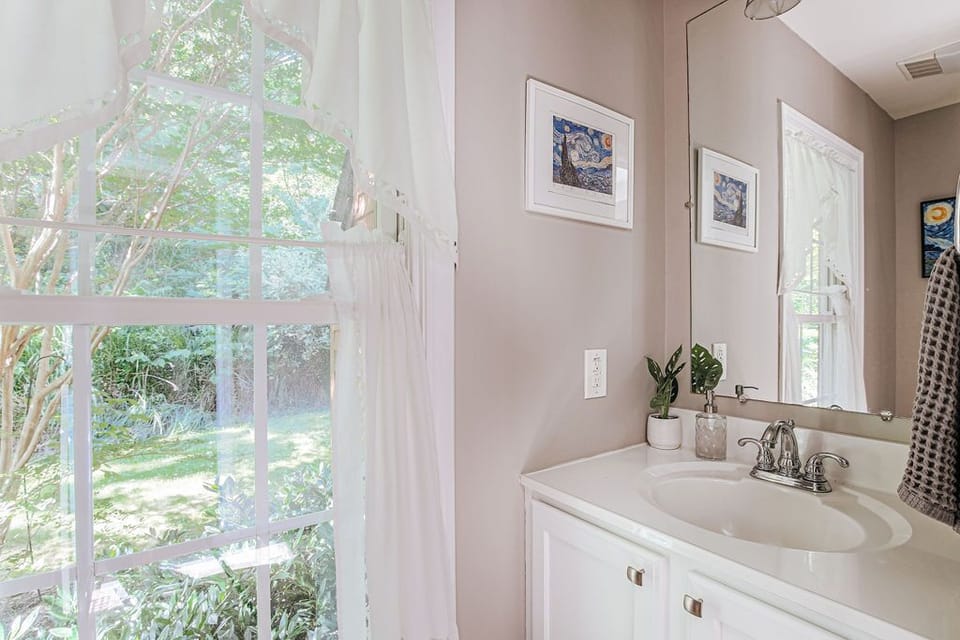 Cabin, Private Bathroom (The Pond Cabin) | Bathroom