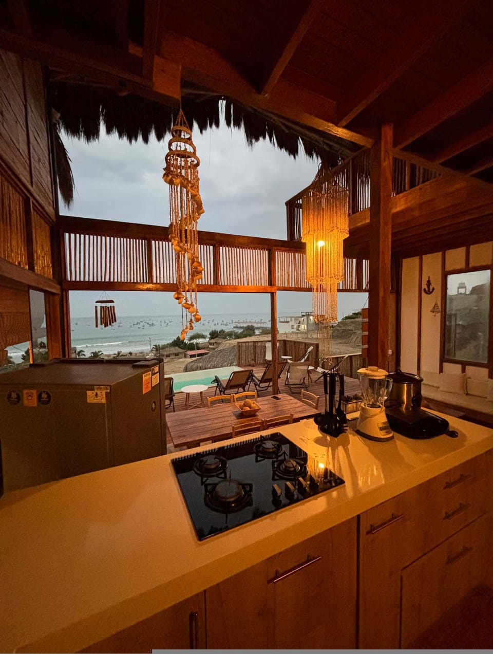 House | 8 bedrooms, high-speed internet