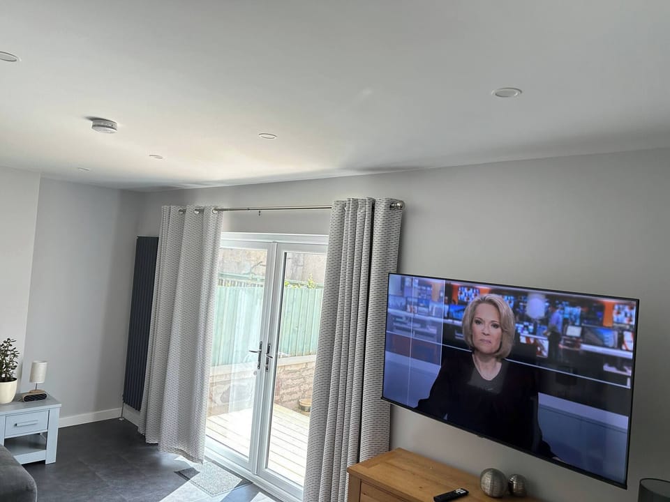 House, 3 Bedrooms, Balcony | Room amenity