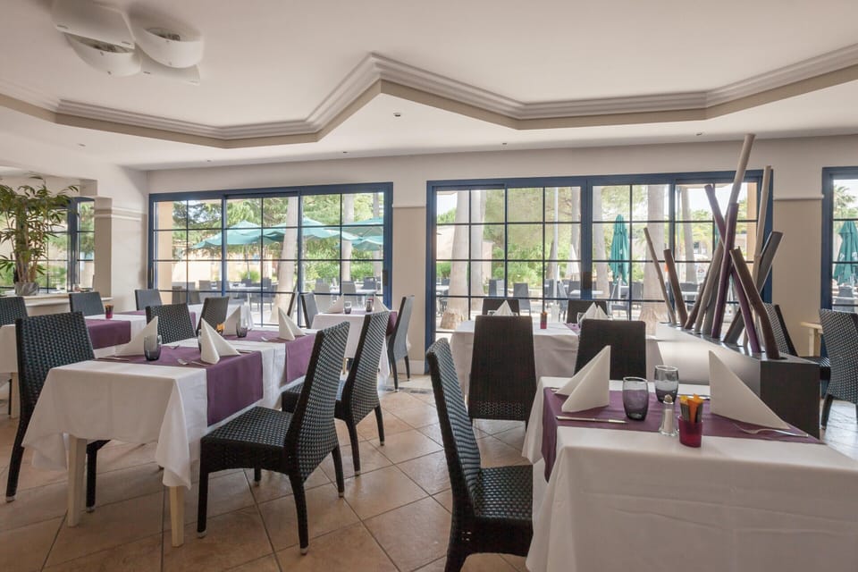 Apartment | Dining