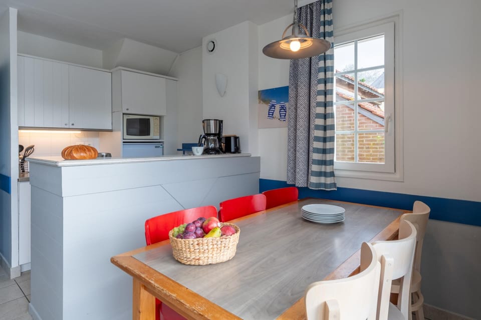 House | Dining