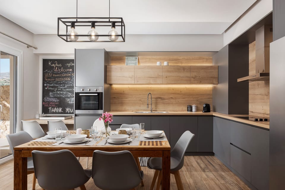 Deluxe House, Private Pool | Private kitchen | Full-size fridge, oven, stovetop, dishwasher