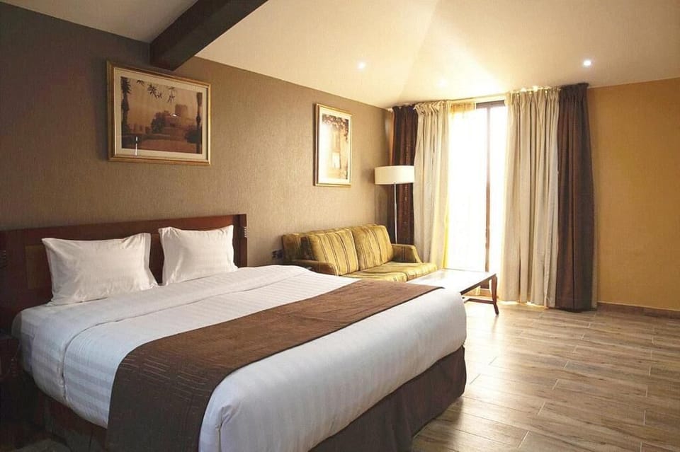 Luxury Villa, Pool View | In-room safe, iron/ironing board, free WiFi, wheelchair access