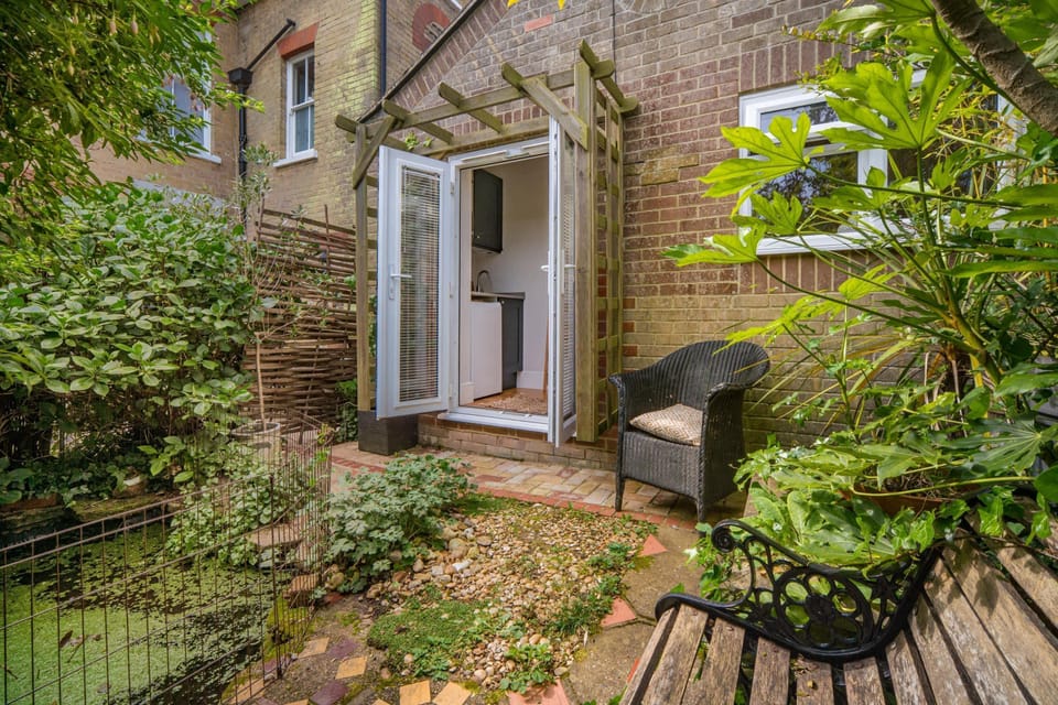 House | 1 bedroom