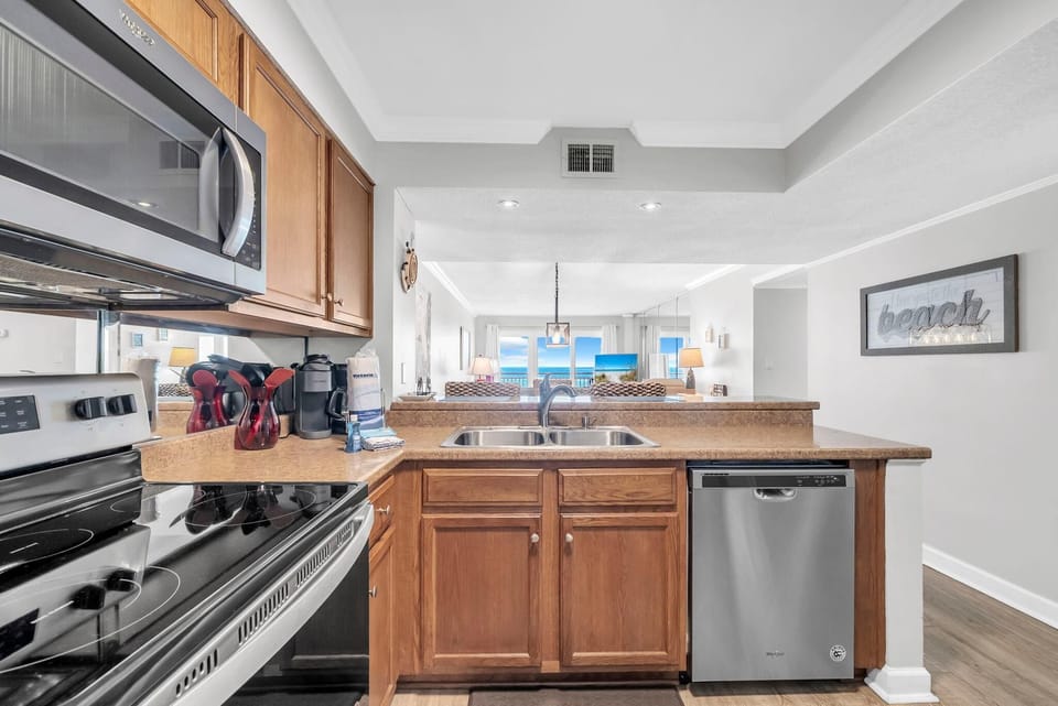 Condo, Multiple Beds (Dunes of Panama 303D) | Private kitchen
