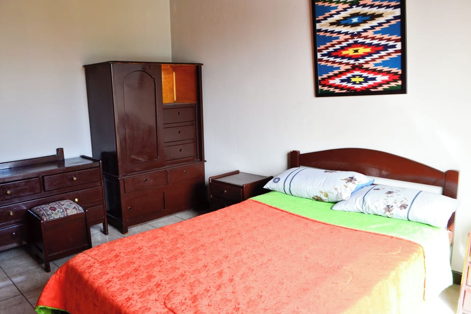 Family Room, City View | Free WiFi