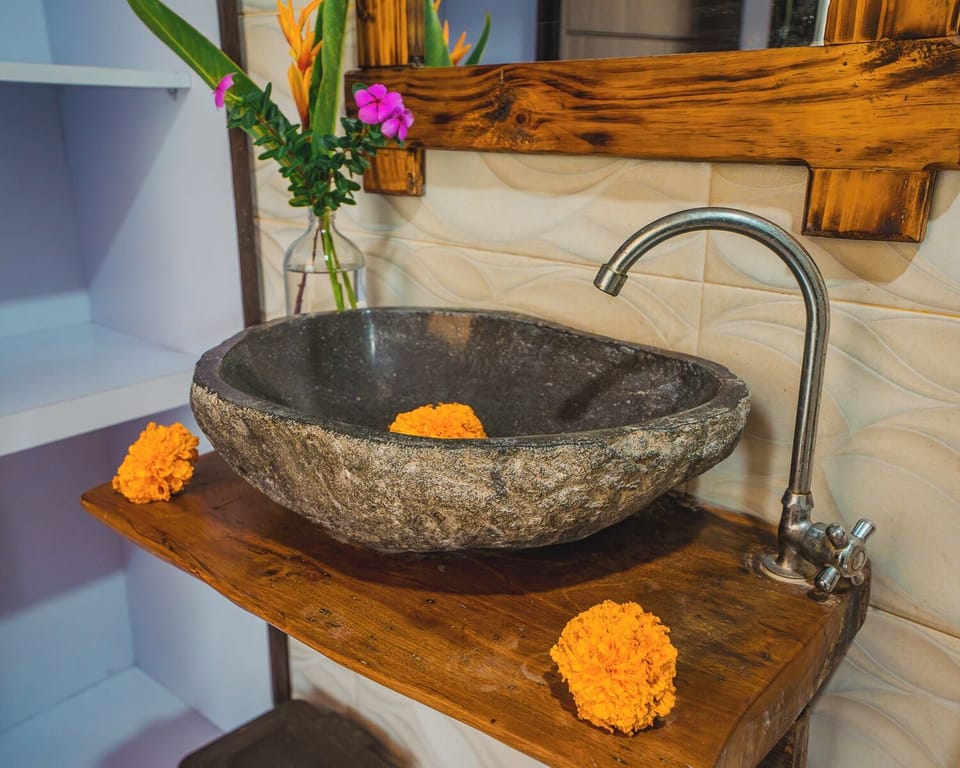 Superior Room | Bathroom | Towels, soap, shampoo, toilet paper
