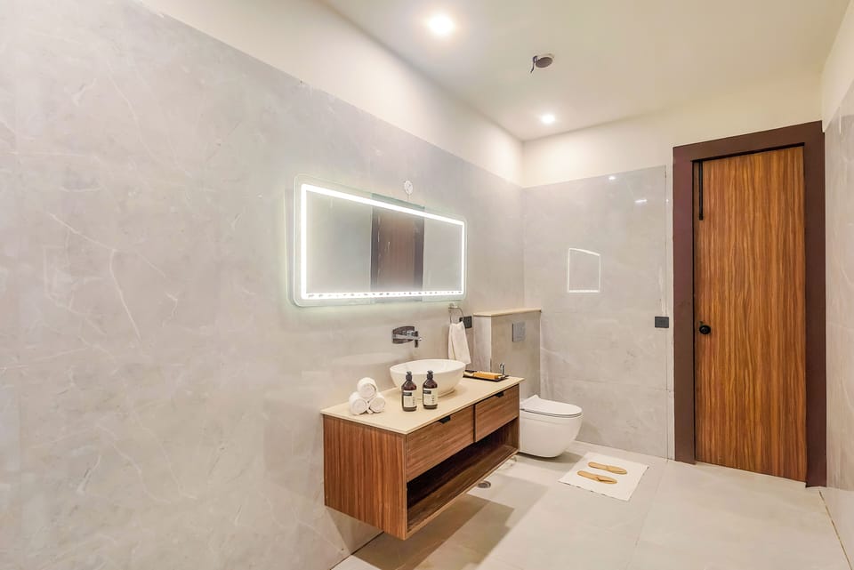 Standard Cottage | Bathroom
