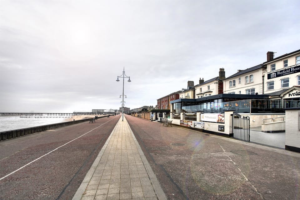 Beach/ocean view