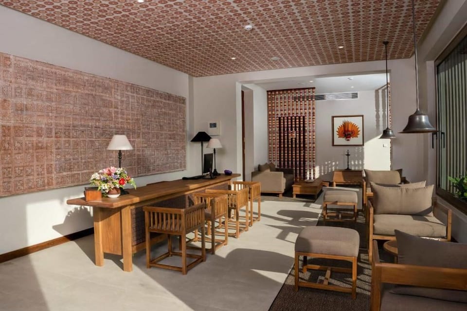 Deluxe Double Room, Balcony, Mountain View | Interior