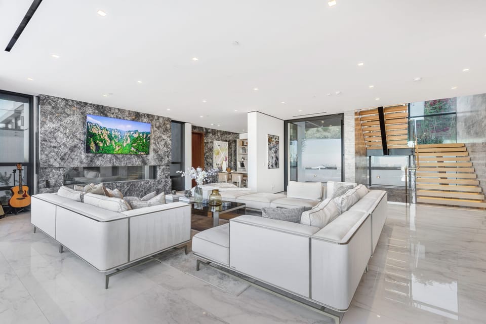 Apartment (3 Bedrooms) | Exterior