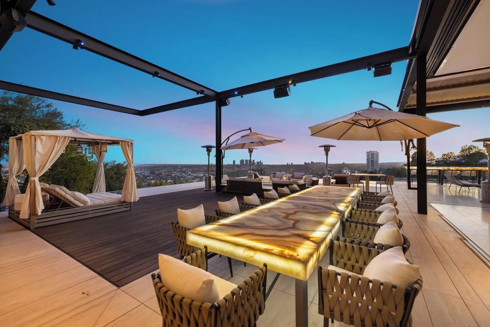 Villa (4 Bedrooms) | Exterior
