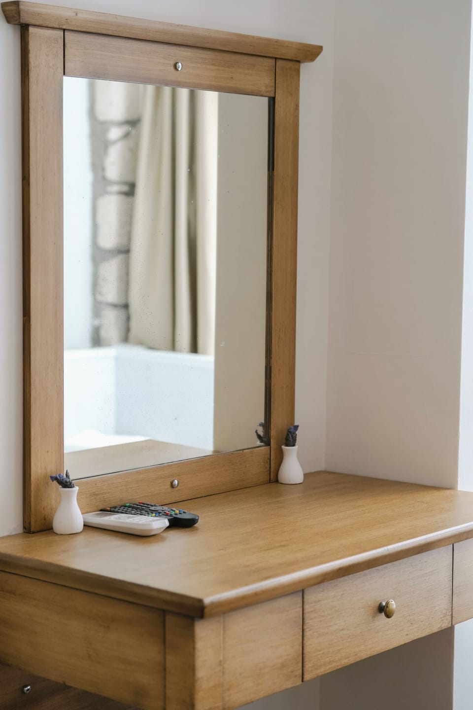 Deluxe Double Room | Minibar, desk, laptop workspace, free WiFi