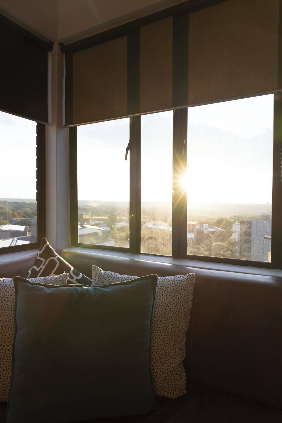 Apartment, 1 Bedroom, Smoking, Balcony | Living room