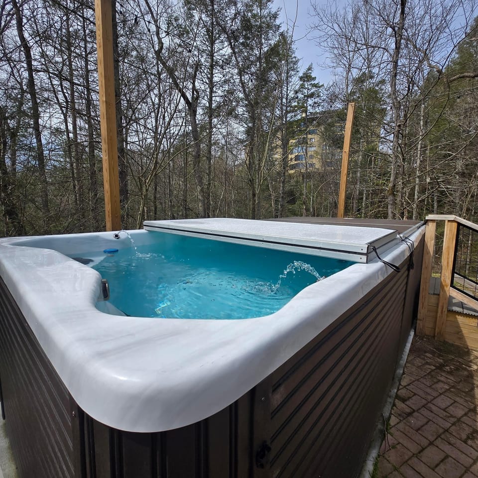 House, Multiple Beds (Haven and Hearth) | Pool