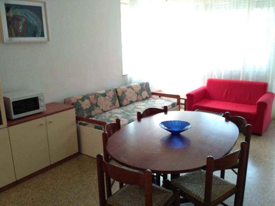 Apartment, 4 Bedrooms, Terrace | Living room