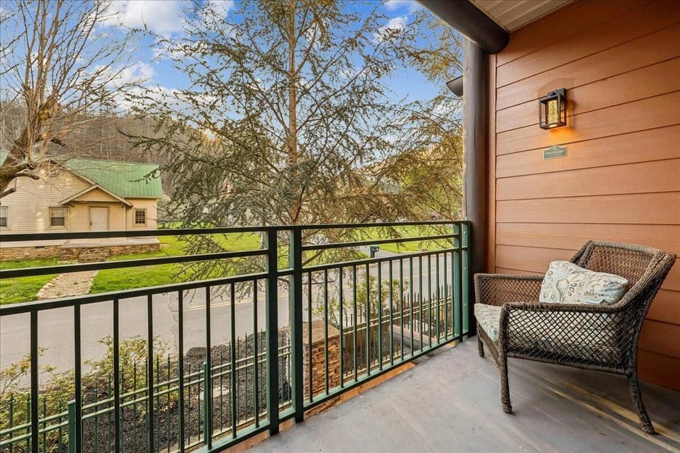 Condo, Multiple Beds (Baskins Creek 111) | Property grounds