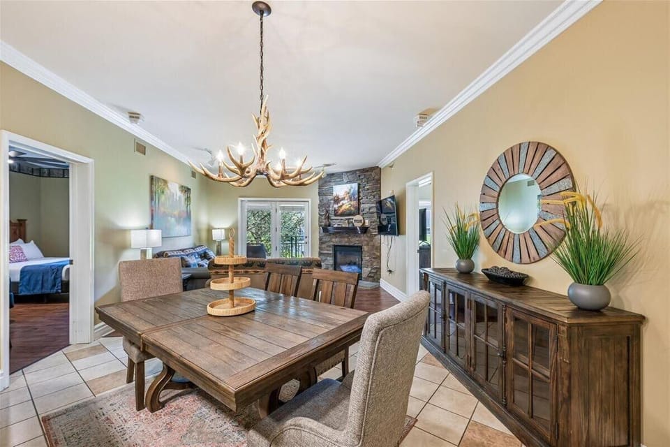 Condo, Multiple Beds (Baskins Creek 113) | Dining