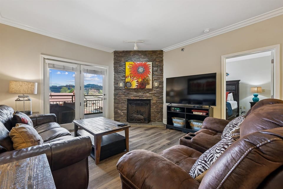 Condo, Multiple Beds (Baskins Creek 205) | Living area