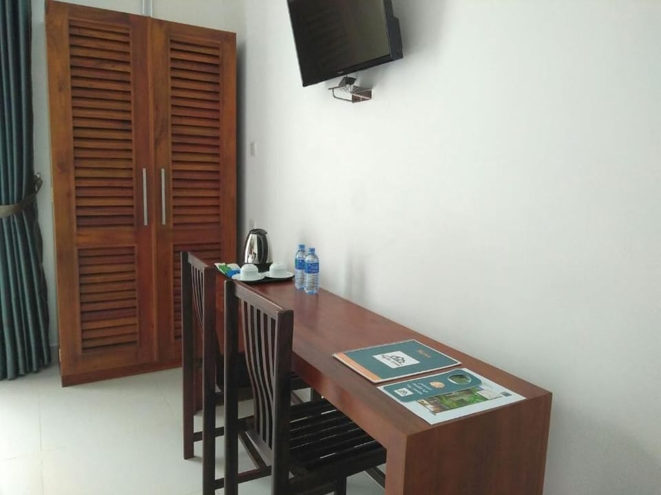 Deluxe Double Room, Balcony, Mountain View | Interior