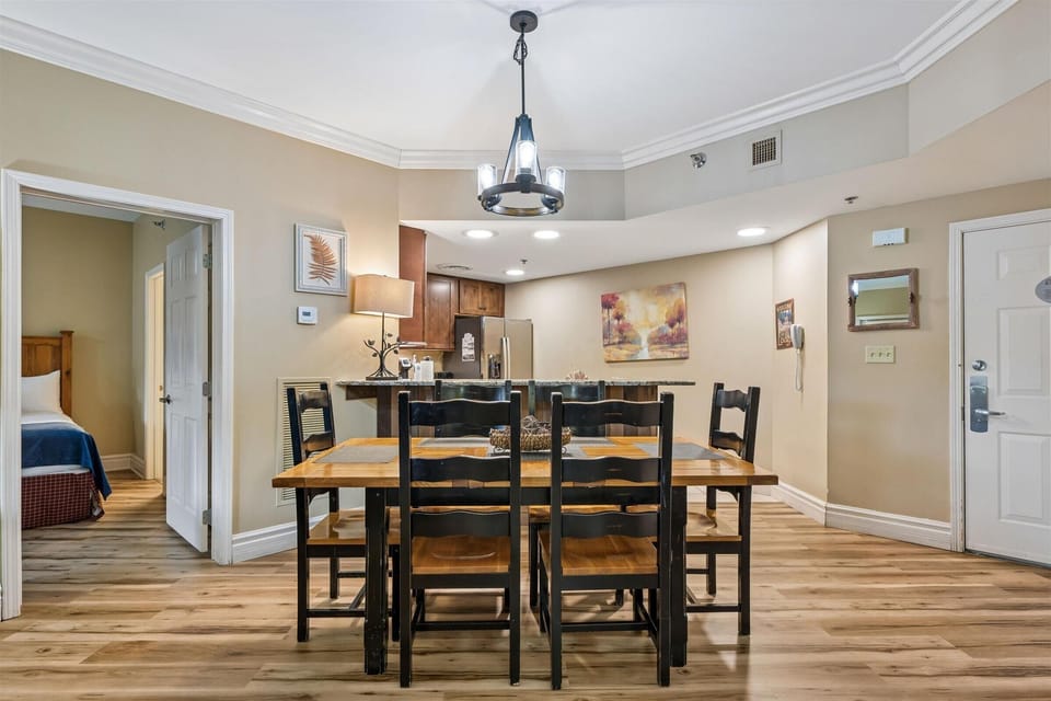 Condo, Multiple Beds (Baskins Creek 307) | Dining