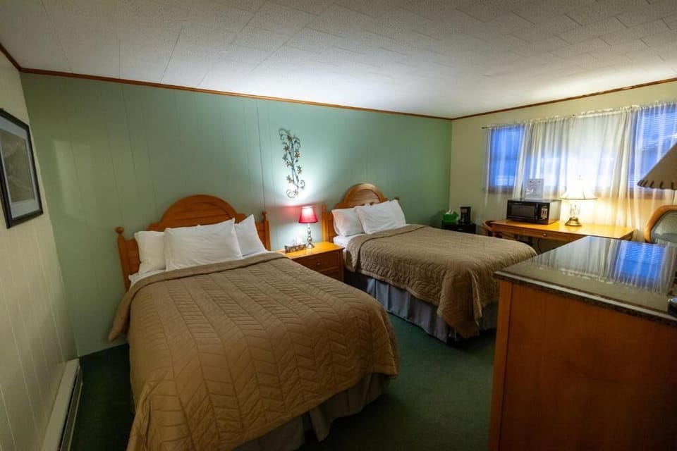 Double Room, Mountain View | Free WiFi