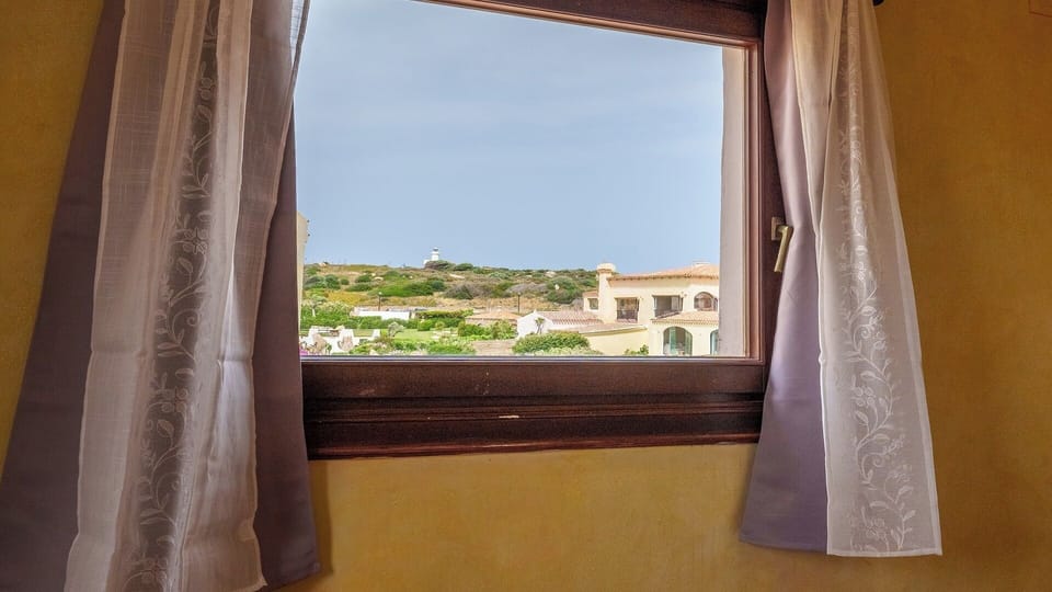 Traditional Apartment, Partial Sea View | Interior