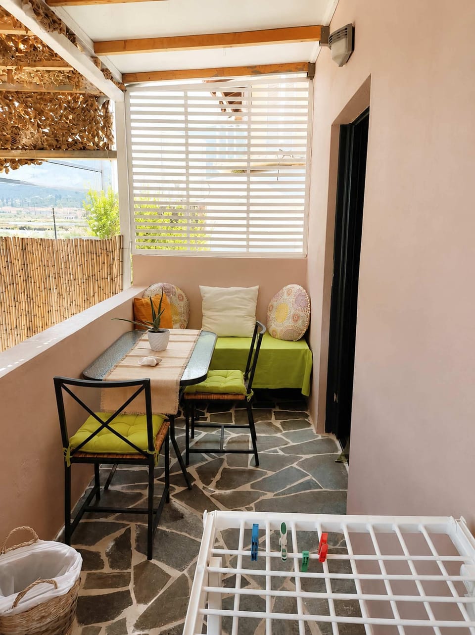 House | 2 bedrooms, soundproofing, Internet