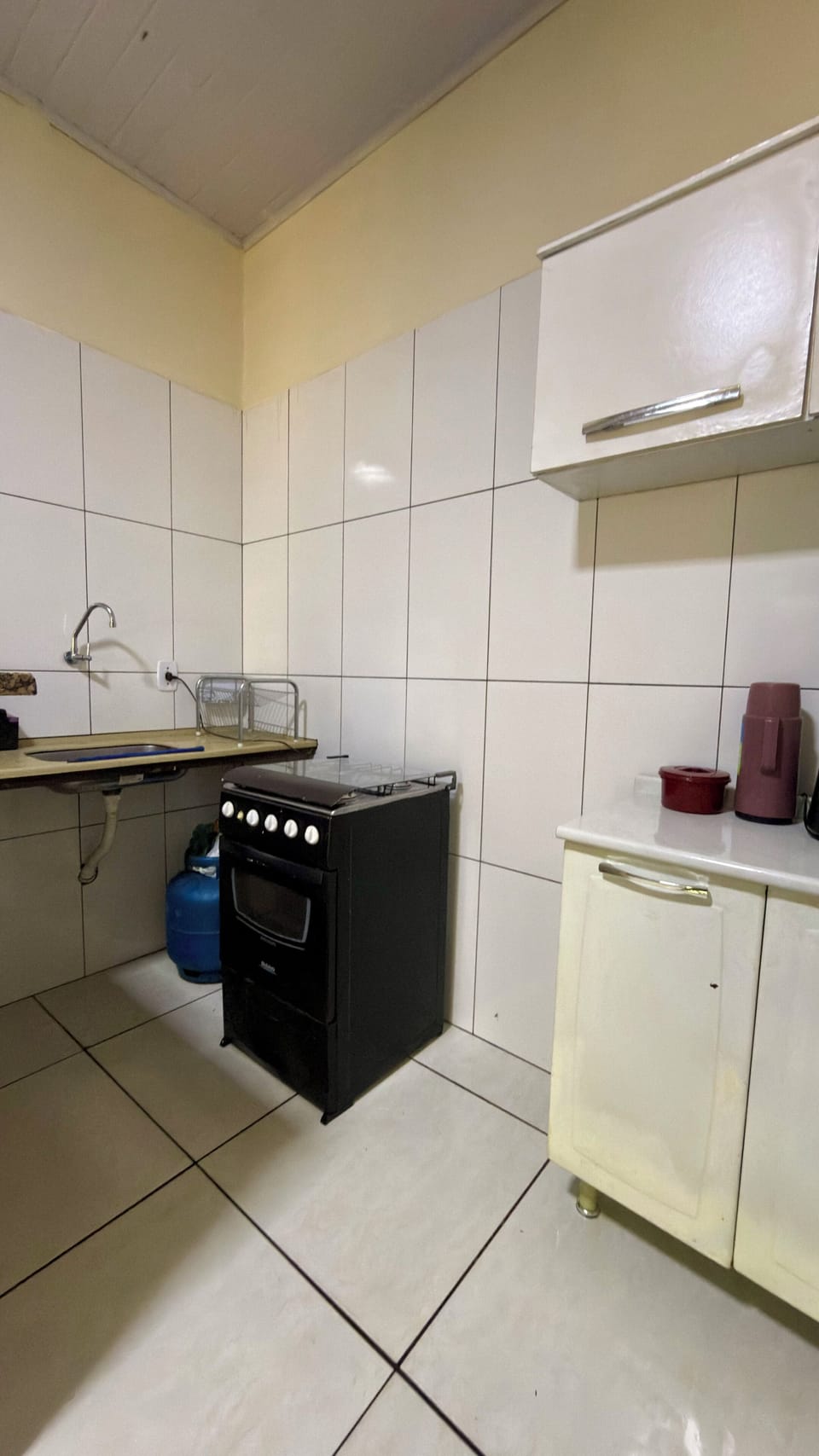 Economy House, 2 Bedrooms | Private kitchen