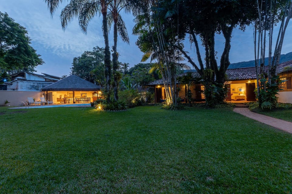 Basic Chalet | Exterior