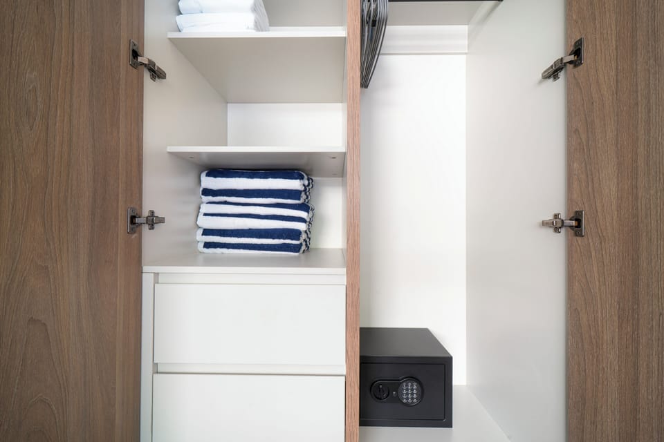 Deluxe Apartment | Interior