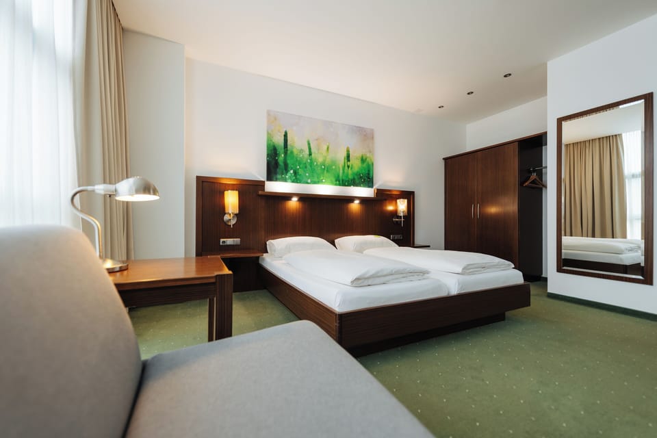 Superior Double Room | Hypo-allergenic bedding, in-room safe, desk, laptop workspace