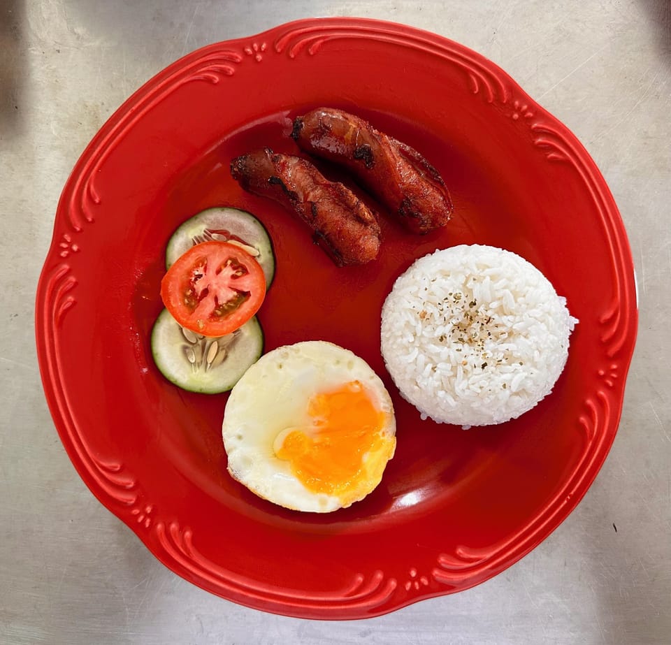 Free daily cooked-to-order breakfast
