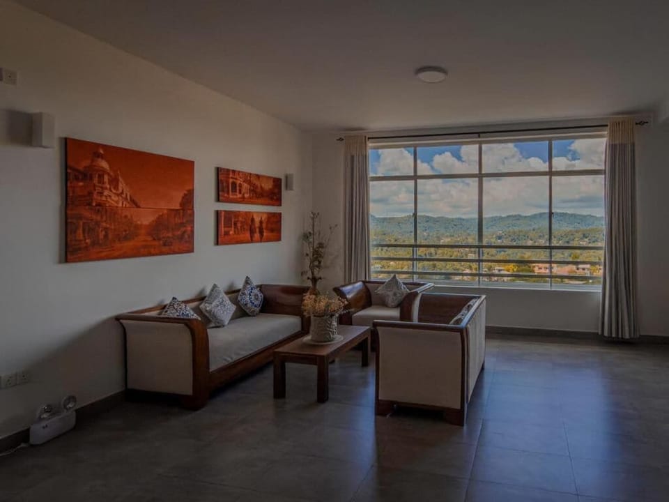 Deluxe Double Room, Balcony, Mountain View | Living area