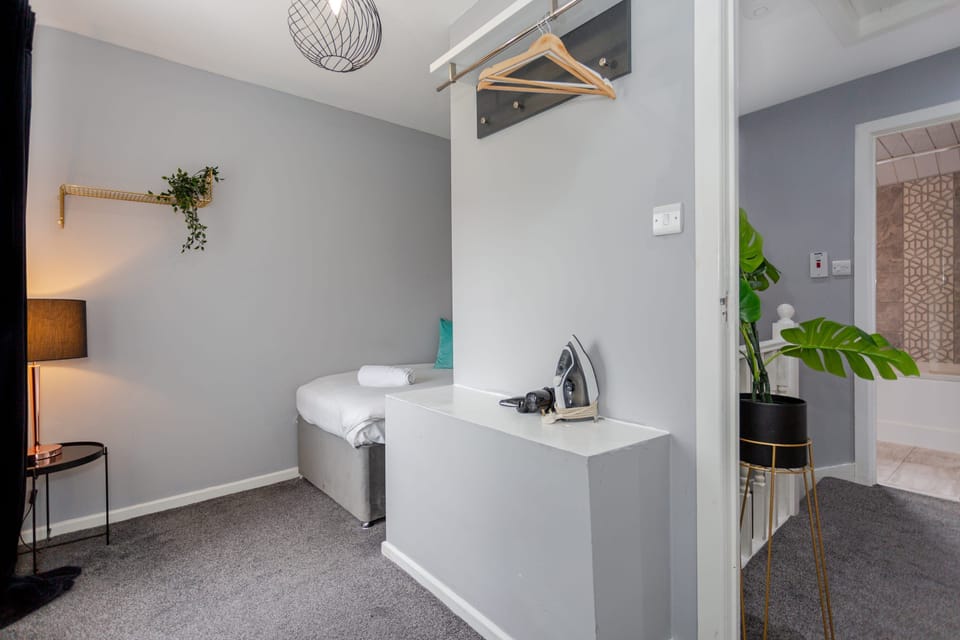 House | 4 bedrooms, Internet