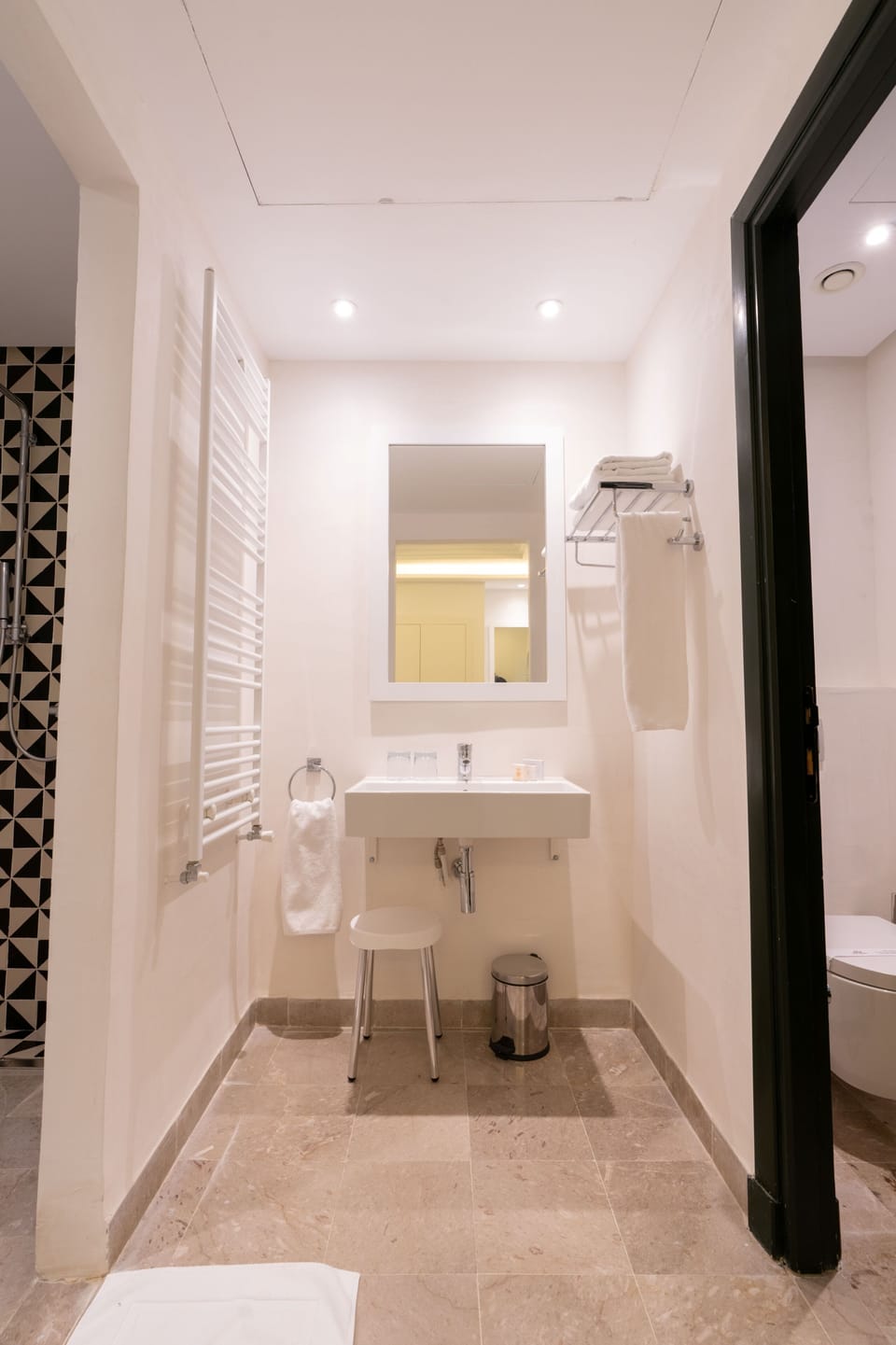 Suite | Bathroom