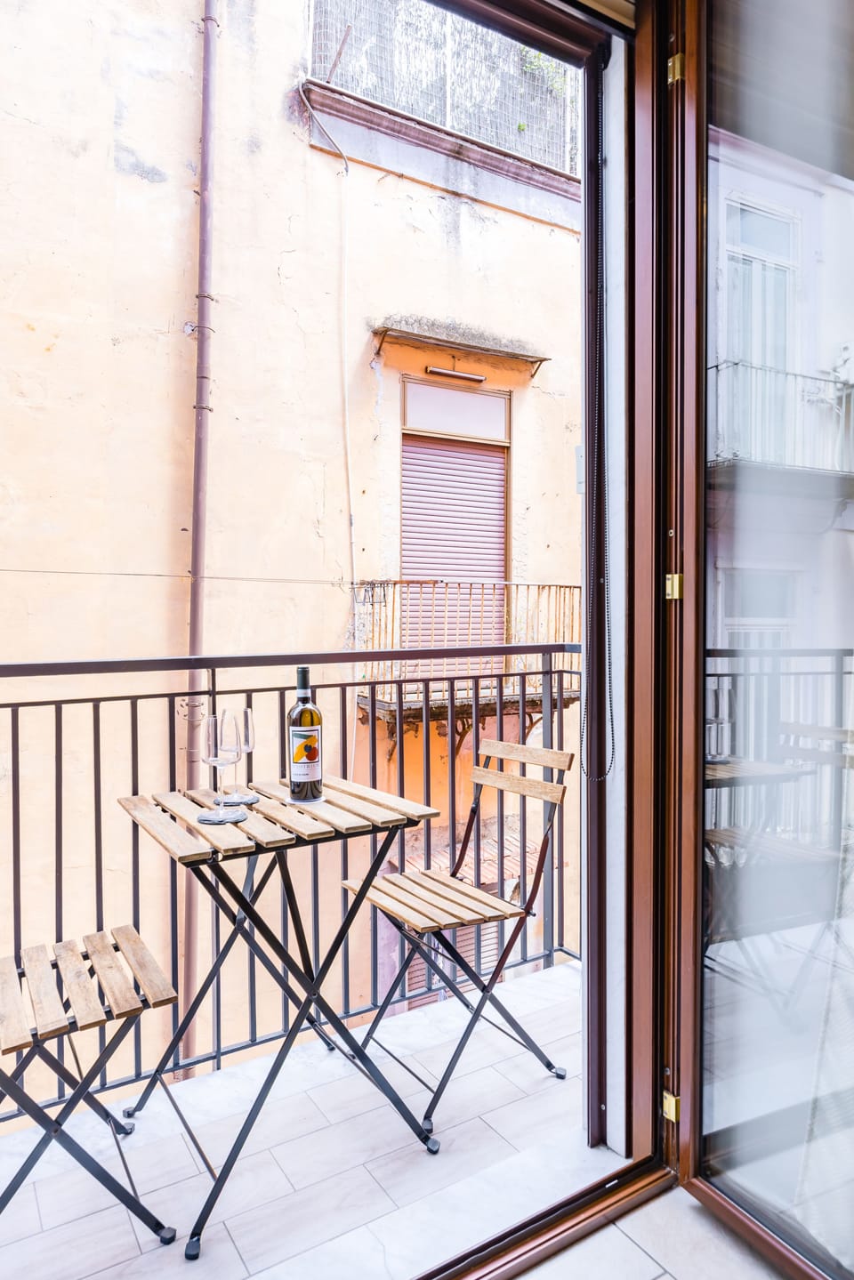 Apartment (2 Bedrooms) | Balcony