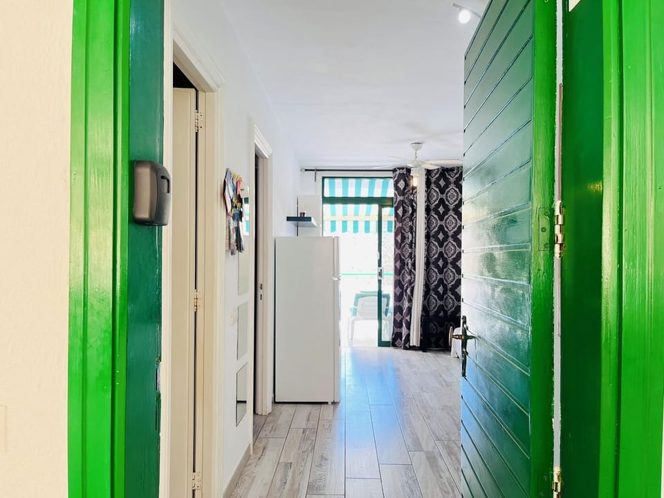 Apartment, 1 Bedroom, Terrace, City View | Interior