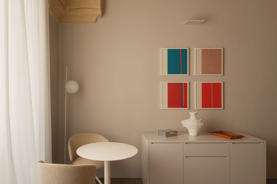 Junior Suite | Minibar (free items), in-room safe, blackout drapes, WiFi (free)