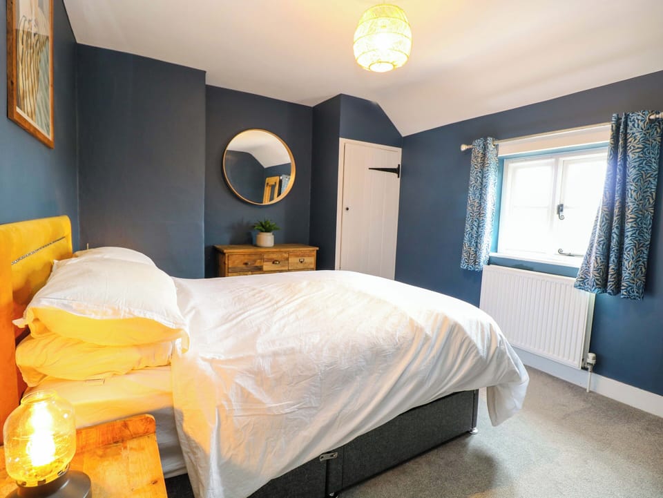 3 bedrooms, WiFi (free), individually decorated, individually furnished