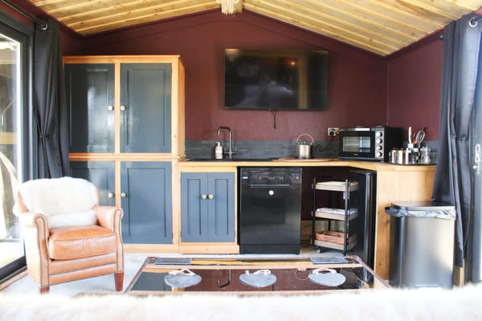 House | 1 bedroom