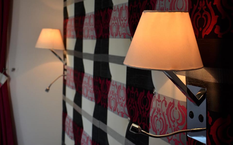 Individually decorated, individually furnished, desk, blackout drapes
