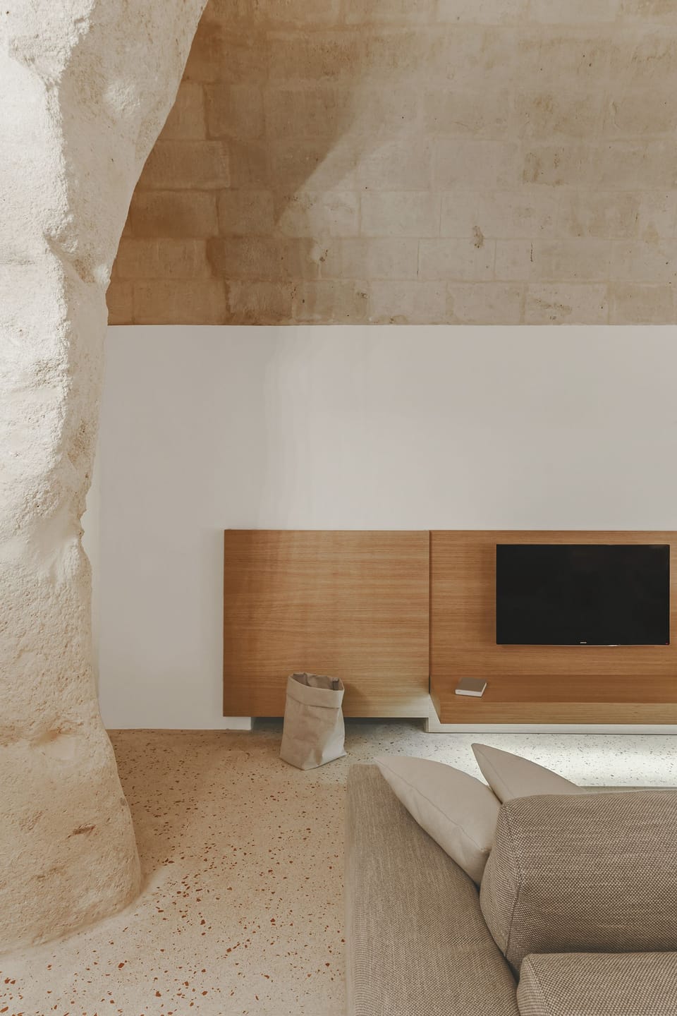 Suite (Metella) | Living area | Flat-screen TV